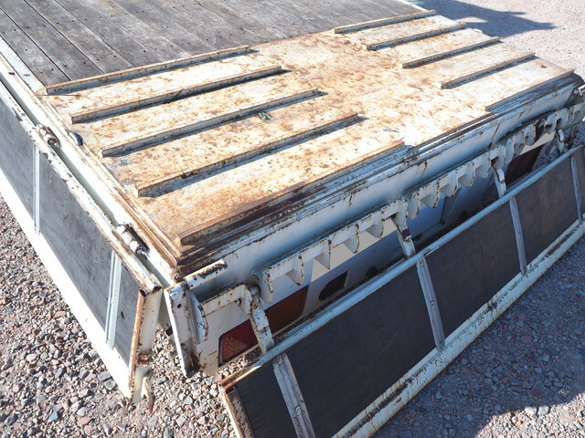 いすゞフォワードセルフクレーン4段中型（4t）[写真18]