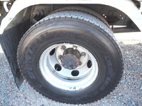 いすゞフォワードセルフクレーン4段中型（4t）[写真28]