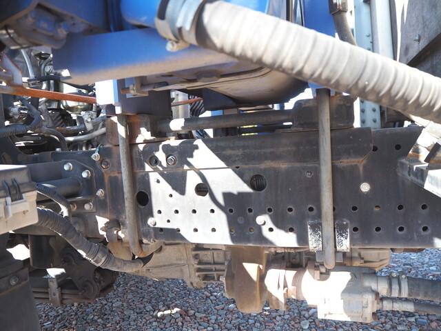 いすゞフォワードセルフクレーン4段中型（4t）[写真32]