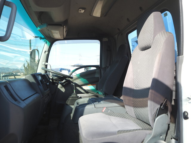 いすゞフォワードセルフクレーン4段中型（4t）[写真36]