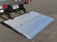 日野レンジャー冷凍車（冷蔵車）中型（4t）[写真14]