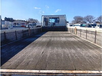 いすゞフォワード平ボディ中型（4t）[写真08]