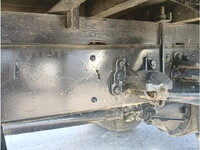 いすゞフォワード平ボディ中型（4t）[写真09]