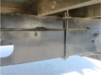 いすゞフォワード平ボディ中型（4t）[写真10]