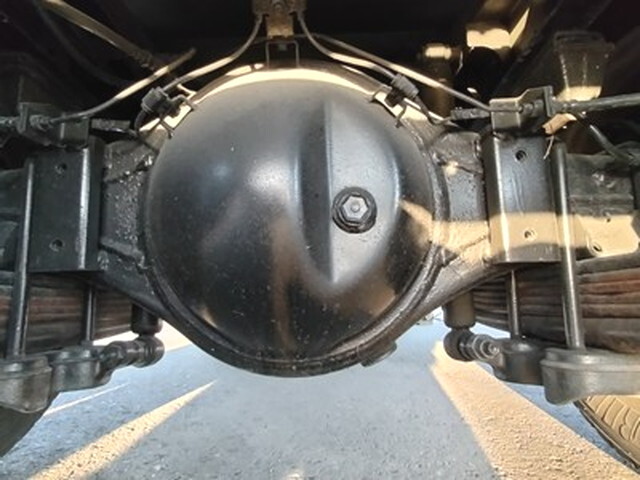 日野デュトロ平ボディ小型（2t・3t）[写真11]