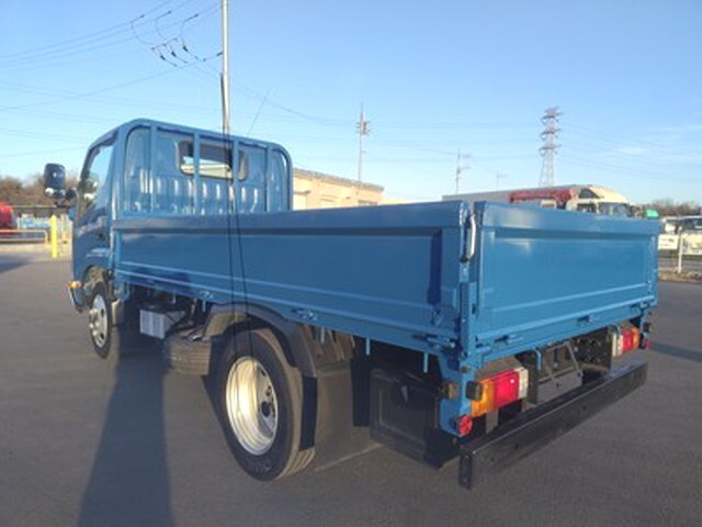 日野デュトロ平ボディ小型（2t・3t）[写真02]