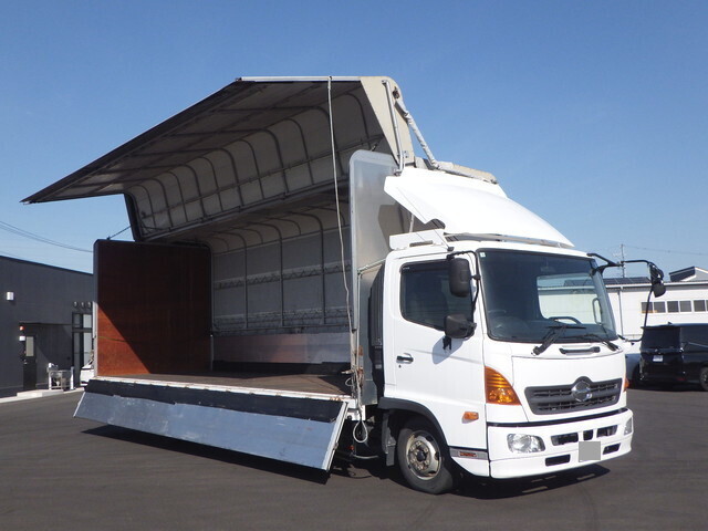 中古レンジャー幌ウイング