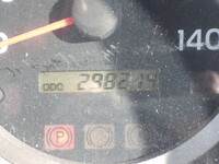 日野レンジャー幌ウイング中型（4t）[写真12]