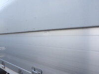 日野レンジャー幌ウイング中型（4t）[写真26]