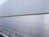 日野レンジャー幌ウイング中型（4t）[写真26]