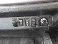 日野レンジャー幌ウイング中型（4t）[写真33]