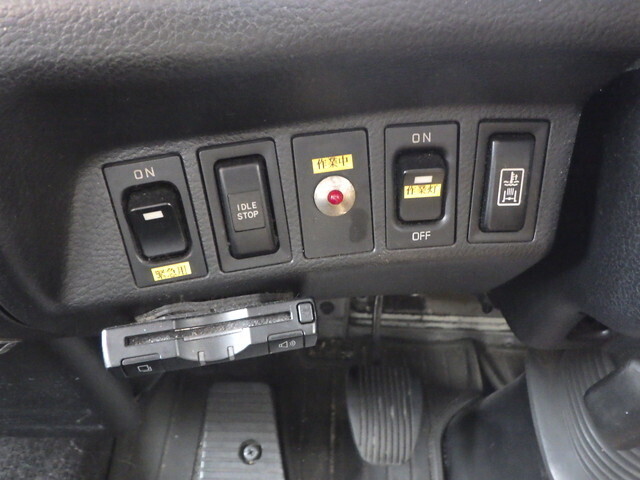 日野レンジャー幌ウイング中型（4t）[写真33]