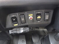 日野レンジャー幌ウイング中型（4t）[写真34]