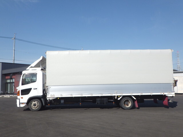 日野レンジャー幌ウイング中型（4t）[写真07]