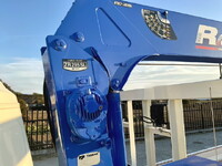 三菱ふそうキャンターセルフクレーン5段小型（2t・3t）[写真11]