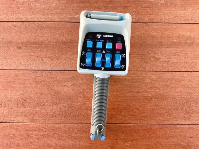 三菱ふそうキャンターセルフクレーン5段小型（2t・3t）[写真13]