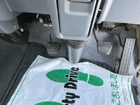 三菱ふそうキャンターセルフクレーン5段小型（2t・3t）[写真18]