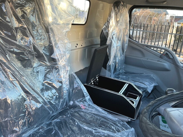 三菱ふそうキャンターセルフクレーン5段小型（2t・3t）[写真21]