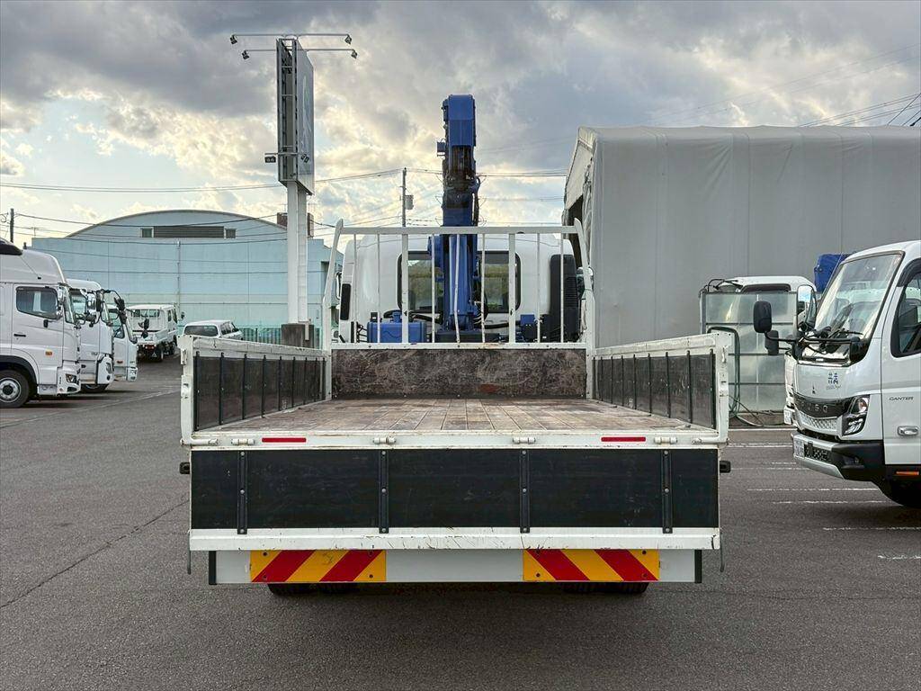 いすゞフォワードクレーン4段中型（4t）[写真11]