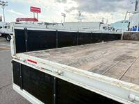 いすゞフォワードクレーン4段中型（4t）[写真10]