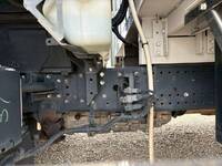 いすゞフォワード冷蔵冷凍ウイング増トン（6t・8t）[写真14]