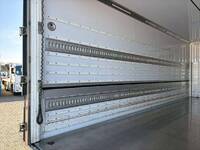 いすゞフォワード冷蔵冷凍ウイング増トン（6t・8t）[写真10]