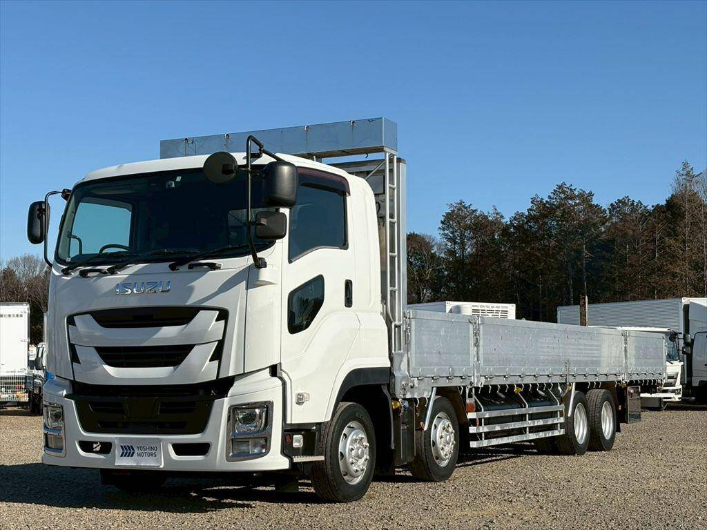 いすゞギガアルミブロック大型（10t）[写真01]