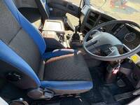 いすゞギガアルミブロック大型（10t）[写真20]