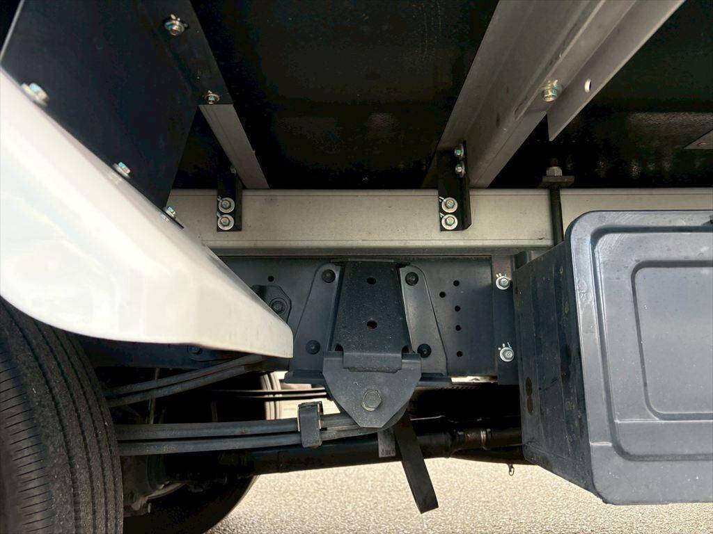 日野デュトロ冷凍車（冷蔵車）小型（2t・3t）[写真15]