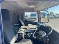 三菱ふそうスーパーグレートコンテナ専用車大型（10t）[写真19]