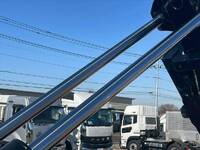 三菱ふそうスーパーグレートコンテナ専用車大型（10t）[写真09]