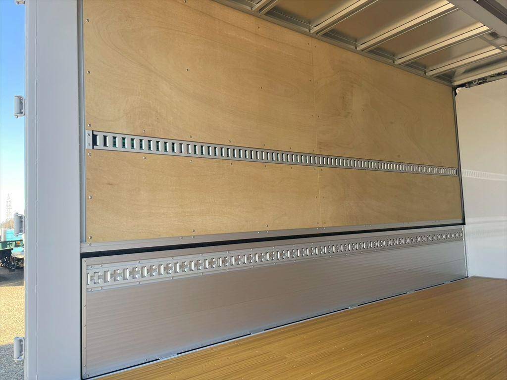 日野デュトロアルミウイング小型（2t・3t）[写真09]