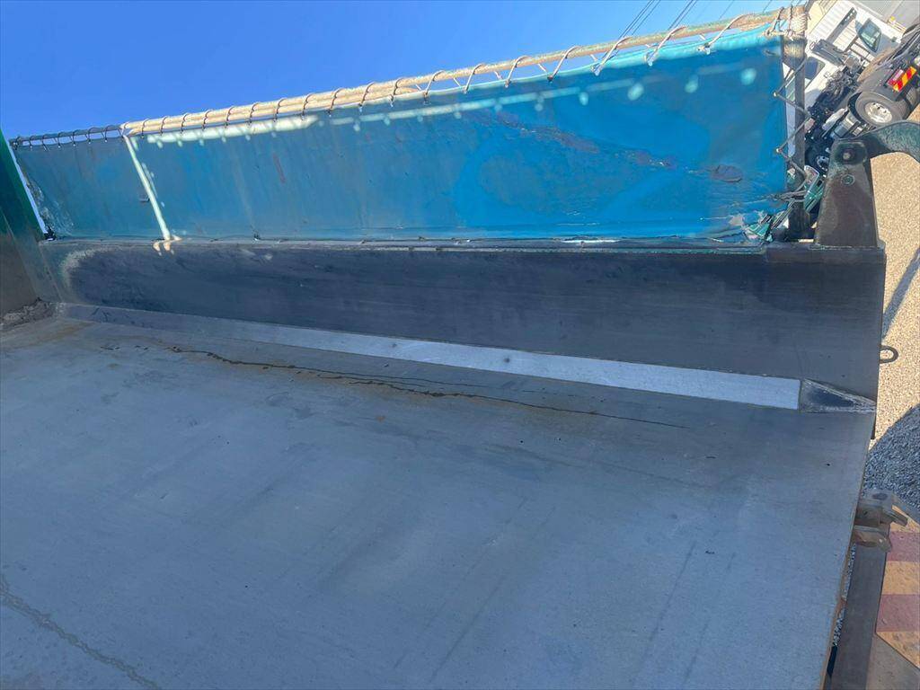 三菱ふそうスーパーグレートダンプ大型（10t）[写真07]