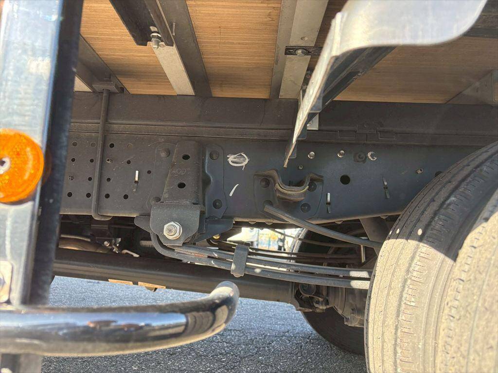 いすゞエルフアルミバン小型（2t・3t）[写真14]