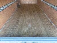 いすゞエルフアルミバン小型（2t・3t）[写真09]