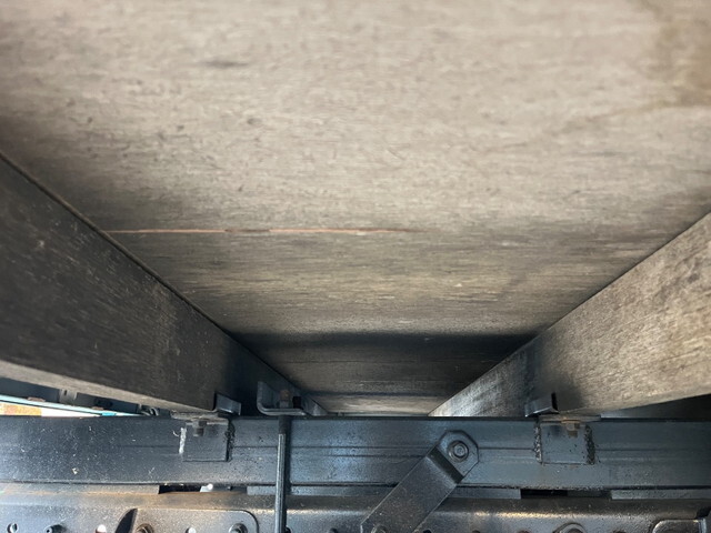 三菱ふそうキャンター平ボディ小型（2t・3t）[写真19]