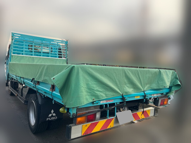 三菱ふそうキャンター平ボディ小型（2t・3t）[写真04]