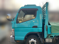 三菱ふそうキャンター平ボディ小型（2t・3t）[写真06]