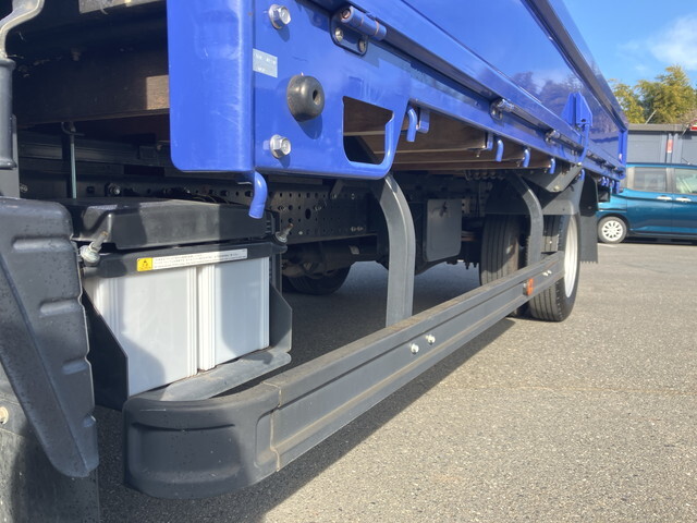 日産アトラス平ボディ小型（2t・3t）[写真16]