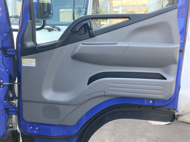 日産アトラス平ボディ小型（2t・3t）[写真29]