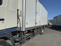 日野レンジャー冷凍車（冷蔵車）中型（4t）[写真08]