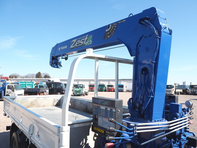 いすゞエルフクレーン4段小型（2t・3t）[写真23]