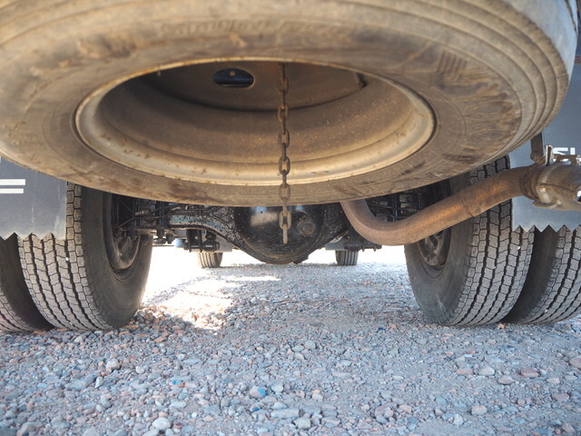 いすゞエルフクレーン4段小型（2t・3t）[写真28]