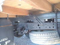 いすゞエルフクレーン4段小型（2t・3t）[写真31]