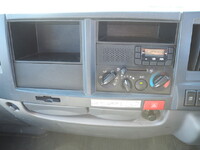 いすゞエルフクレーン4段小型（2t・3t）[写真40]