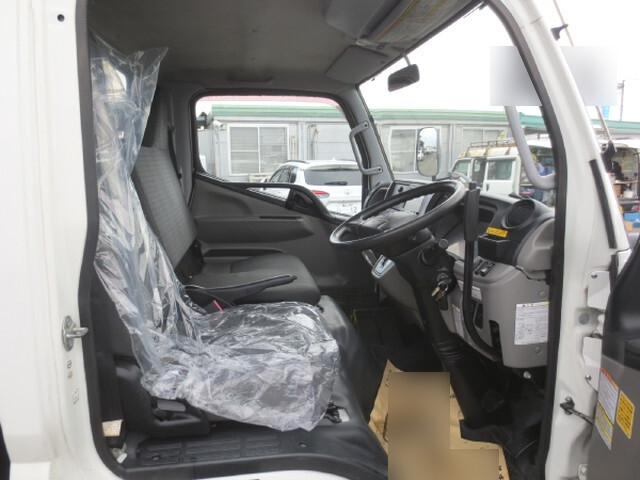 三菱ふそうキャンター高所作業車小型（2t・3t）[写真21]