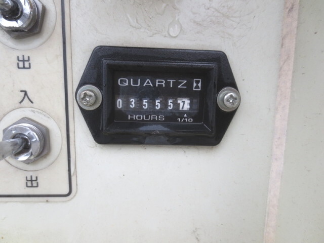 三菱ふそうキャンター高所作業車小型（2t・3t）[写真29]