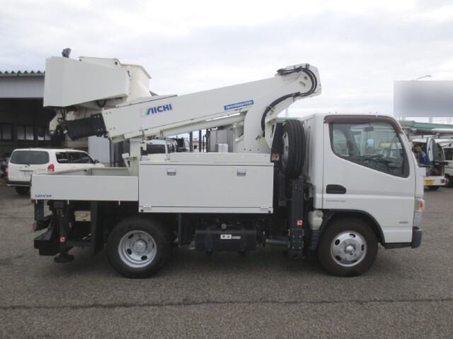 三菱ふそうキャンター高所作業車小型（2t・3t）[写真05]