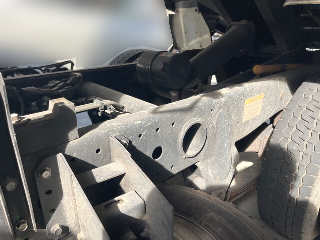 三菱ふそうキャンターダンプ小型（2t・3t）[写真20]