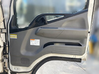 三菱ふそうキャンターダンプ小型（2t・3t）[写真28]